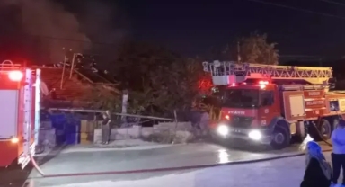 Yangın çıkan evde hasar oluştu
