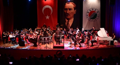 101. yıla özel konser  