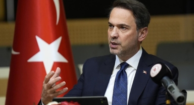 Bakan Bayraktar: Elektrik ve doğal gaza yıl sonuna kadar zam yok