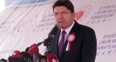 Bakan Tunç: Anayasa çalışmalarını bu şekildeki tartışmalara boğmamak lazım