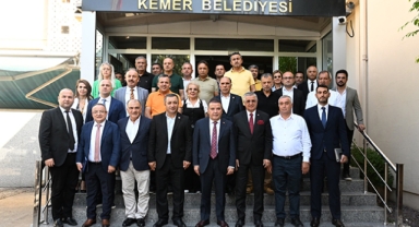Başkan Böcek'ten Kemer ve Kumluca'ya ziyaret