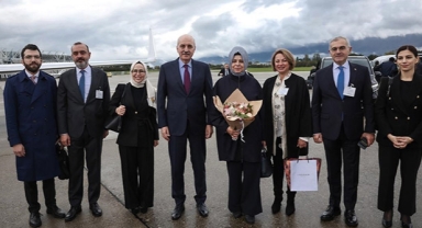 Başkan Kurtulmuş İsviçre'de