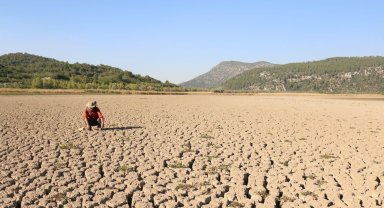 Beslediği Kovada Gölü de kuruyor