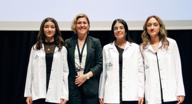 Beyaz Önlük Giyme Töreni düzenlendi