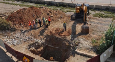 Çalışma sonucunda doğal gaz borusu patladı