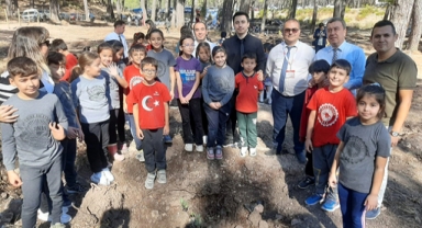 Cumhuriyet'in 101'inci yılı için fidan dikimi