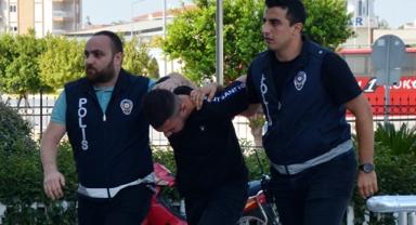 Eczane hırsızı yakalandı