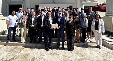 Havalimanında Latin esintisi