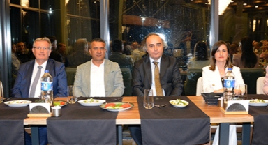 İlçe Milli Eğitim Müdürü'ne veda yemeği