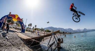 Kemer turizm sezonunu uzatıyor