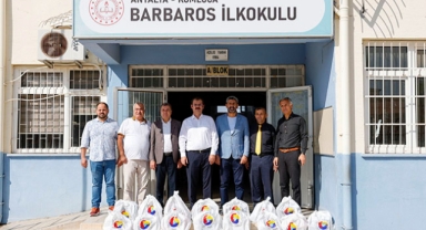 KUTBO’dan öğrencilere ayakkabı yardımı yapıldı