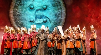 Sahnede 'IV. Murat'