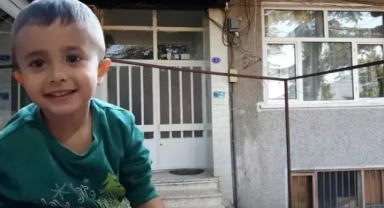 Sundurma demiri sayesinde kurtuldu
