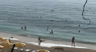 Yağmurda deniz keyfi