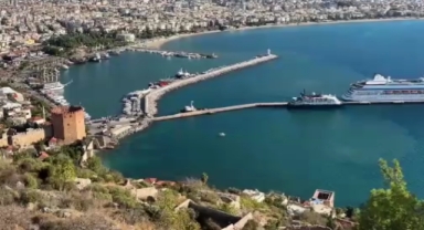 32 bine yakın turist geldi