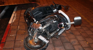 Alkollü sürücü motosikletliye çarpıp kaçtı
