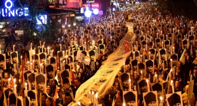 Ata’ya saygı yürüyüşü