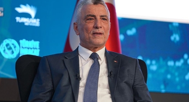 Bakan Bolat: 9 aylık cari açık 5,3 milyar dolar düzeyine geriledi
