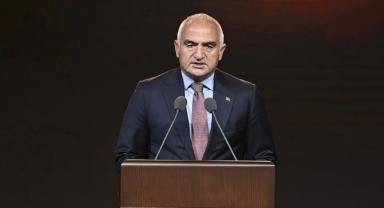 Bakan Ersoy: Gençlerimizi kültür dayatmalarından koruyacağız