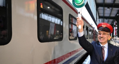 Bakan Uraloğlu: Turistik Doğu Ekspresi seferleri 23 Aralık'ta başlayacak