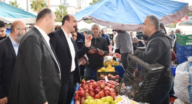Başkan Kotan pazar esnafıyla buluştu