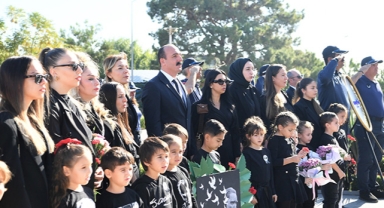 Çocuklar beraber andı