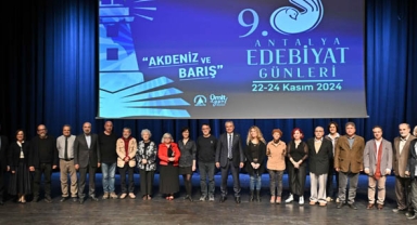 Demokrasi için sanat
