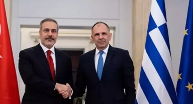 Dışişleri Bakanı Fidan, mevkidaşı Gerapetritis ile görüştü