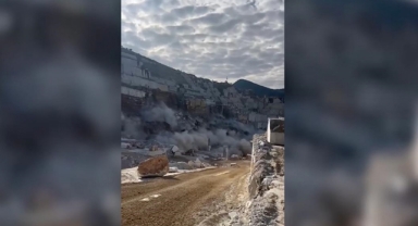 Mermer ocağında toprak kayması