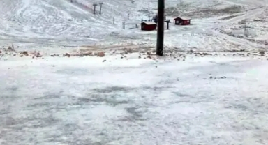 Mevsimin ilk karı yağdı