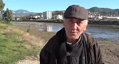Balçığa batan 3 çocuğu kurtardı