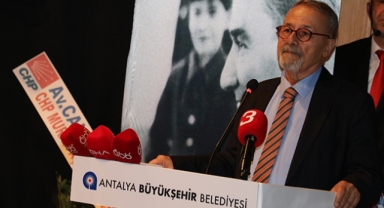 Onur Ödülü, Naci Görür'e