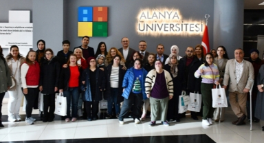 Özel gereksinimli bireyler engelsiz mutfakta