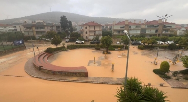 Sağanak hayatı olumsuz etkiliyor