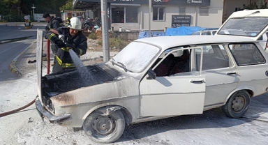 Seyir halinde alev aldı