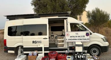 Seyyar güzellik uzmanı yakalandı