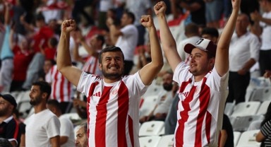 Tribünler tek yürek olacak!