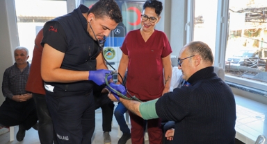 Alanya Belediyesi’nden evde bakım hizmeti