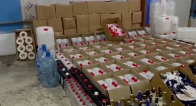 Bakan Yerlikaya: Operasyonlarda 28 bin 400 litre sahte alkol ele geçirildi