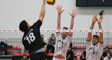 Efeler kaybetti