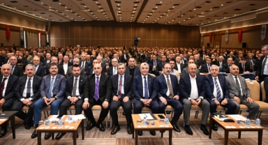 Esnaf Toplantısı Antalya'da yapıldı