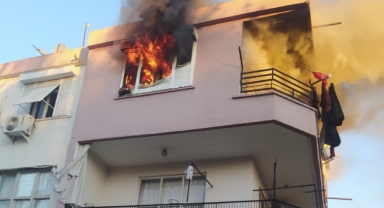 Evde çıkan yangın söndürüldü