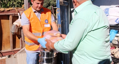 Büyükşehir ihtiyaç sahiplerinin yanında