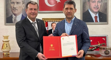 Korkuteli AK Parti’de yeni yönetim tamam