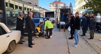 Motosiklet devrildi, sürücü yaralandı