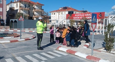 ‘Trafikte Eğitim Çocuklukta Başlar’