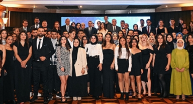 Yılın Gönüllüleri ödüllerini aldı