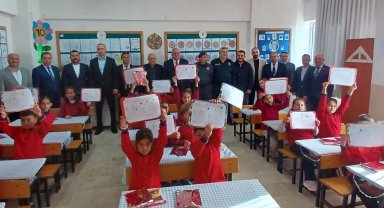 15 bin 81 öğrenci karne aldı