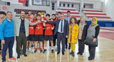 Aksu’da potalar gençlerle coştu