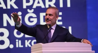Bakan Fidan: Suriye'nin altyapısı yeniden kurulsun diye çalışıyoruz